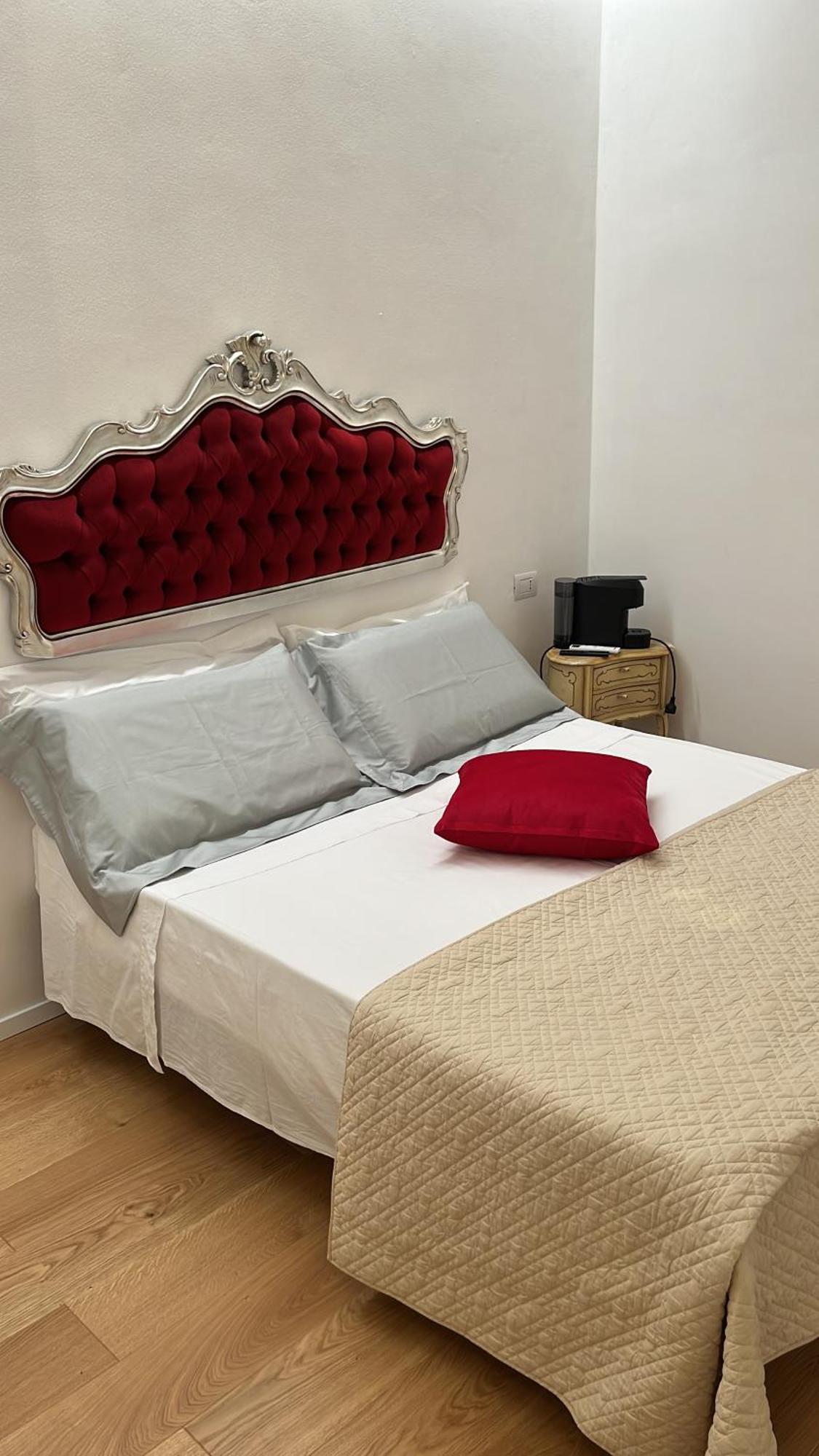 Rosarias Rooms Manfredonia Eksteriør bilde
